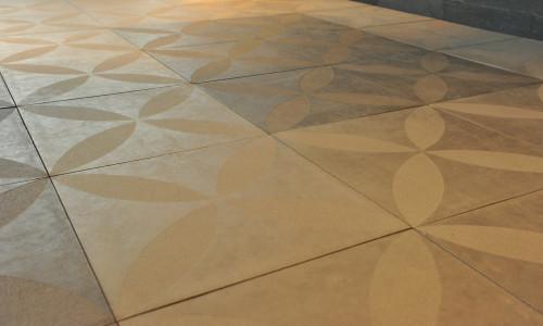2000578 Optimum decora silver rose 60x60x4 cm 2